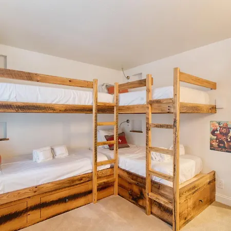 Etta Place Too 107 By Avantstay Close To Town The Slopes In W Communal Pool Hot Tub Holiday home