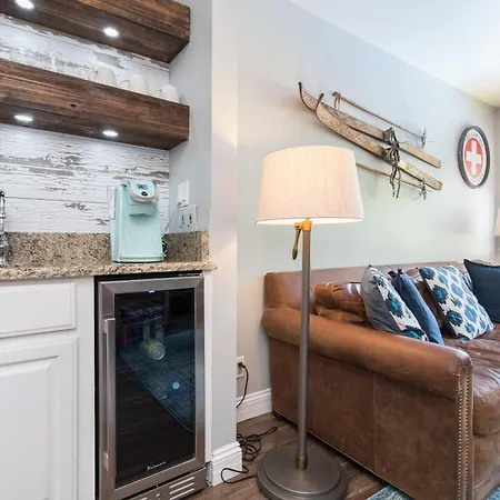 Etta Place Too 107 By Avantstay Close To Town The Slopes In W Communal Pool Hot Tub Holiday home