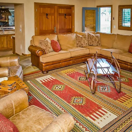 Walk 2 Gondola Hot Tub Fire Pit Villa *