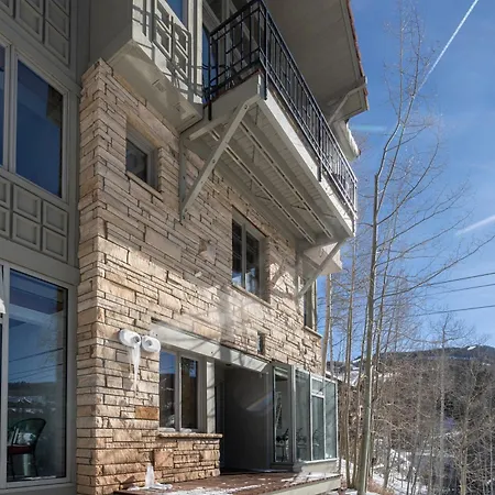 Mountain Village Hideaway By Alpine