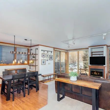329 Apartment *