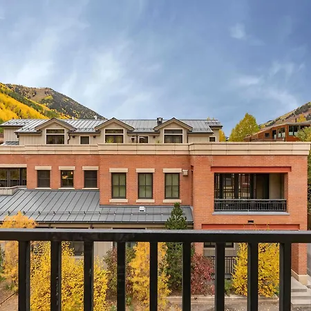 Holiday home Box Canyon View *