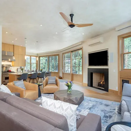 The Tributary By Exceptional Villa