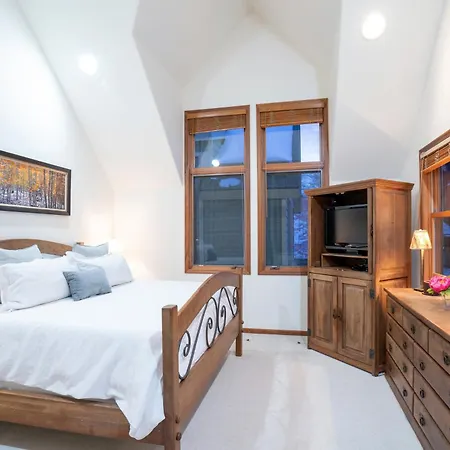 Villa South Pacific Townhouse By Exceptional