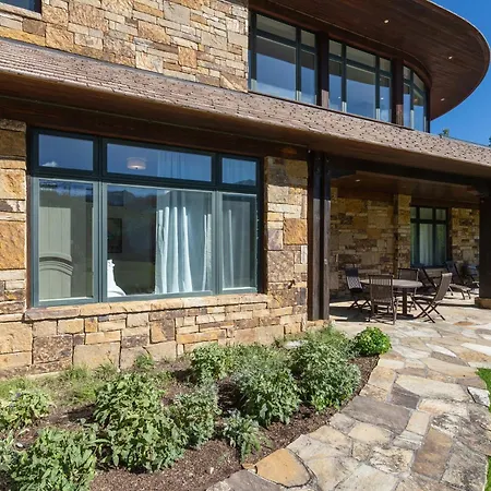 Turkey Creek By Exceptional Country house