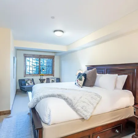 The At Belvedere By Exceptional Apartment Telluride
