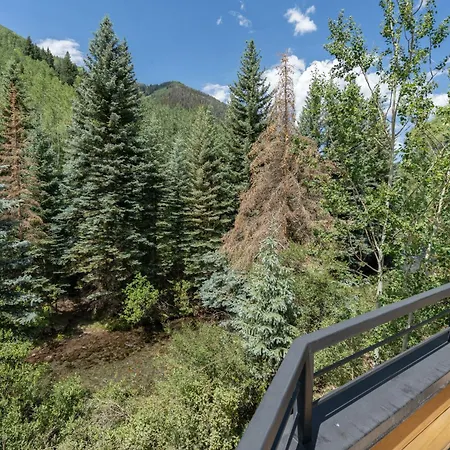 The Tributary By Exceptional Villa