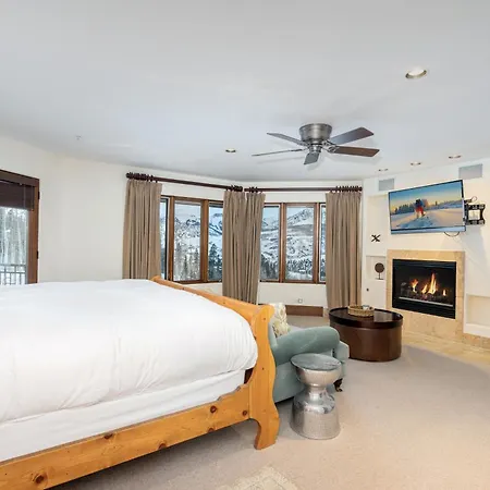 Apartment Slopeside By Exceptional