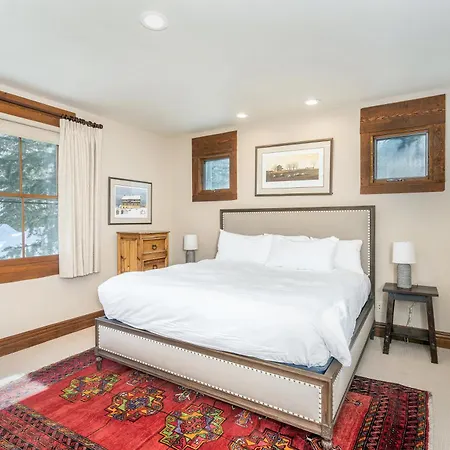 Chalet Country Club Estate By Exceptional Telluride