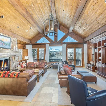 Country Club Estate By Exceptional