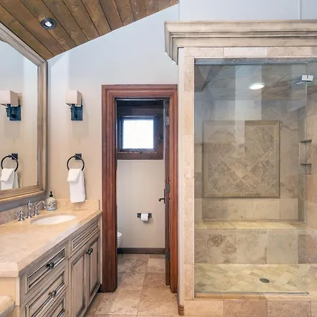 Chalet Country Club Estate By Exceptional Telluride