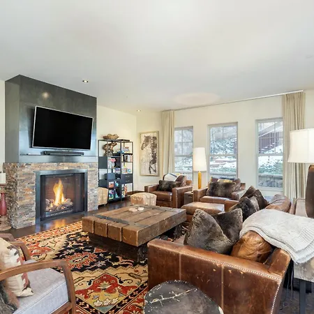 Cassidys Hideout By Exceptional Apartment *