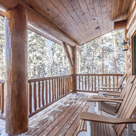 Bearpaw Manor By Exceptional