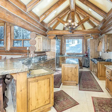 Chalet Bearpaw Manor By Exceptional Telluride