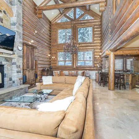 Chalet Bearpaw Manor By Exceptional