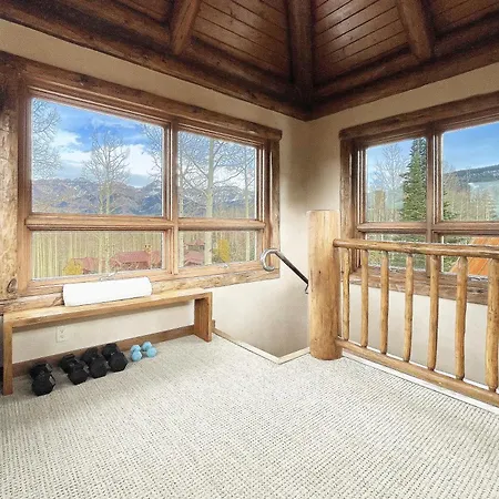 Alpen Ridge By Exceptional Chalet *