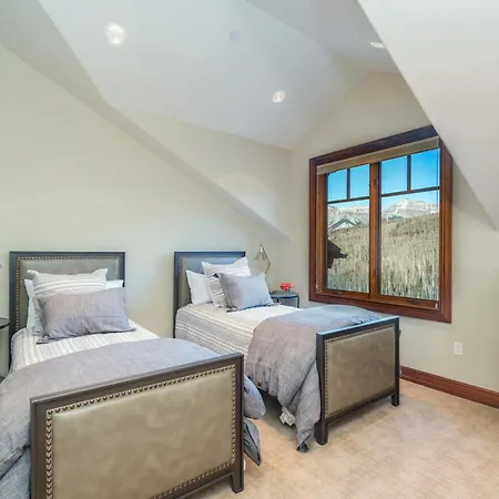 Two Trails By Exceptional Chalet Telluride