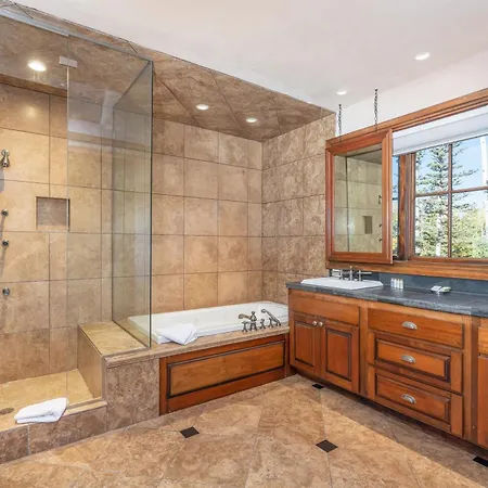 Picture Perfect By Exceptional Chalet *