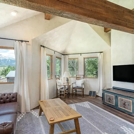 Chalet Satisfaction By Exceptional