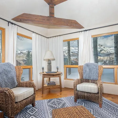 Chalet Satisfaction By Exceptional Telluride