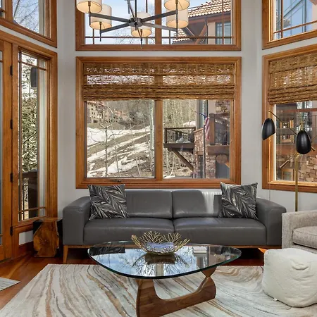 Meadows Run Modern By Exceptional