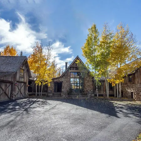 Mountain House By Exceptional Chalet *