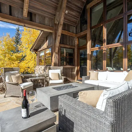 Mountain House By Exceptional Chalet *