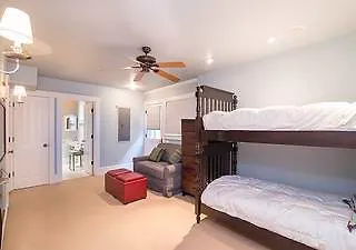 558 West Pacific Ave *
