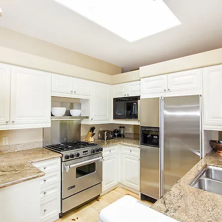 Diamondtooth Apartment