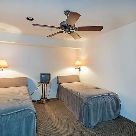 Apartment River Edge - 2 Bedroom + Loft #a