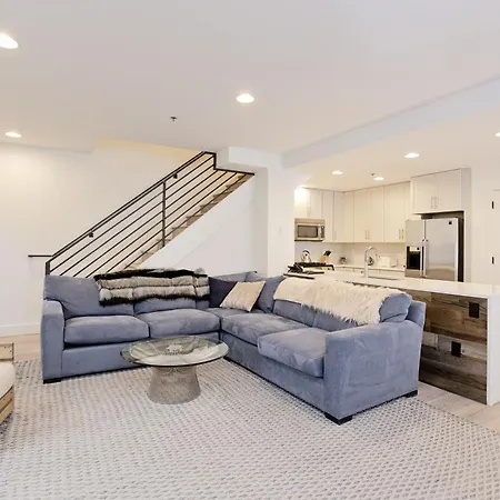 Bear Creek 404 Apartment *
