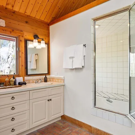 Luxury Mountain Retreat With Hot Tub And Views * Telluride