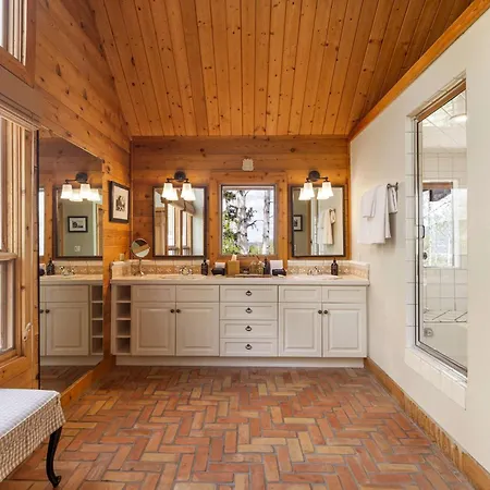Luxury Mountain Retreat With Hot Tub And Views * Telluride