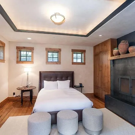 Chalet Robbers Roost By Exceptional *
