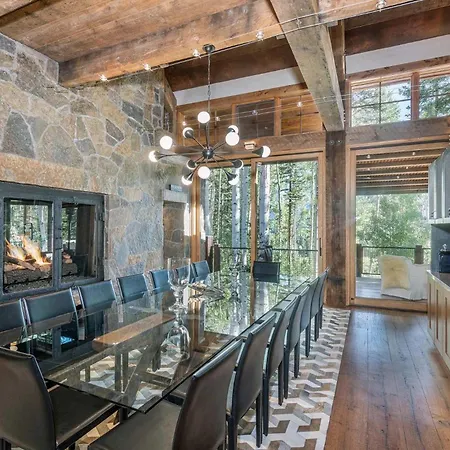 Chalet Robbers Roost By Exceptional