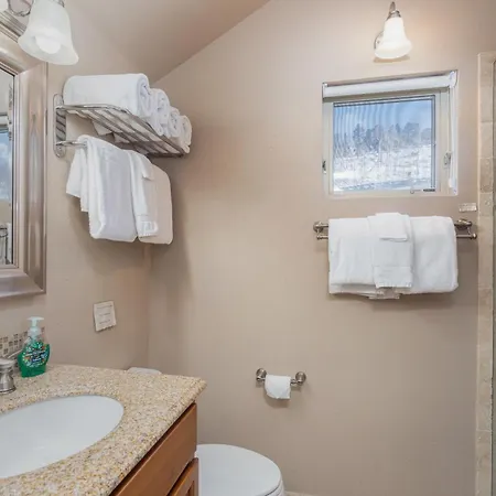 Holiday home Fabulous Close To Chair Lifts 1 And 10 In Meadows Area Telluride