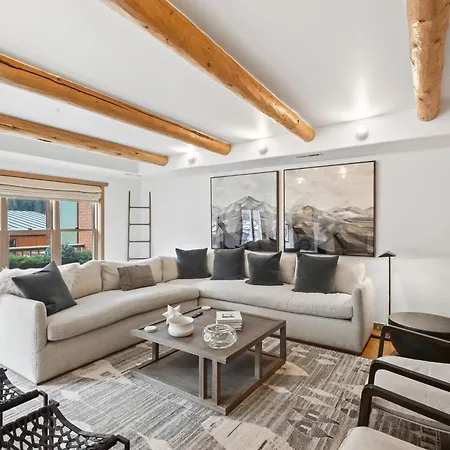 Heritage Penthouse By Exceptional Apartment *