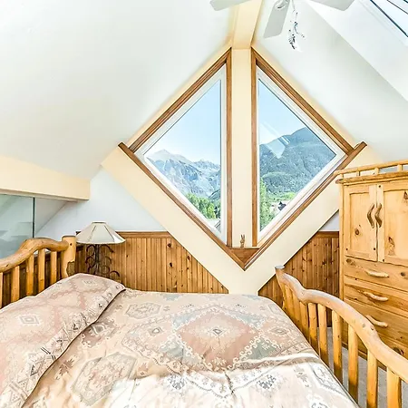 Viking 109 - Viking Venue Apartment Telluride