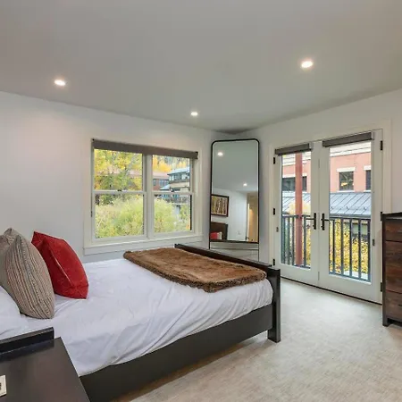 Box Canyon View Holiday home
