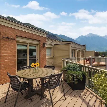 Heritage Penthouse By Exceptional Telluride