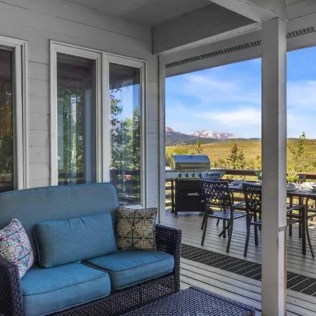 Holiday home Wapiti Lane