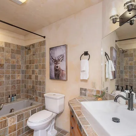 Holiday home Spacious Retreat With Private Hot Tub Telluride