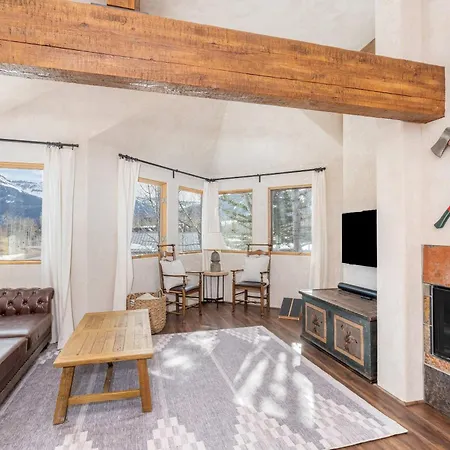 Holiday home Spacious Retreat With Private Hot Tub Telluride