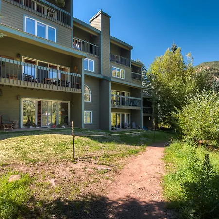 Holiday home Steps To The River Trail And A Block From The Gondola! Telluride