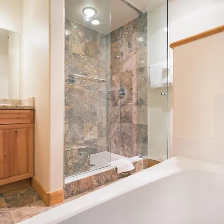 Bear Creek 212ab Apartment *