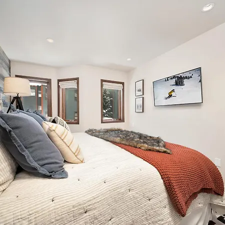 Lulu 6j Walk To Lift 7 Pool Hottub - 2brloft 3ba Sleeps 6 Apartment