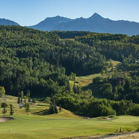 Resort The Peaks And