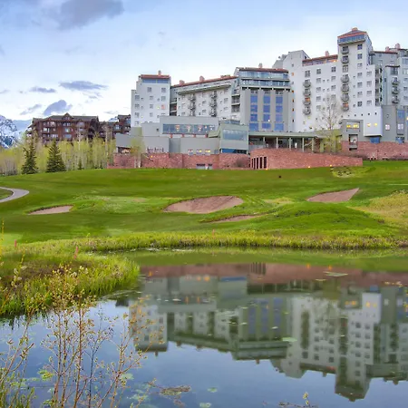 The Peaks And Resort 3*