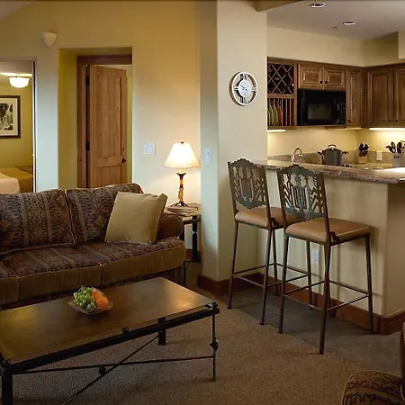 At Lost Creek Hotel 4*