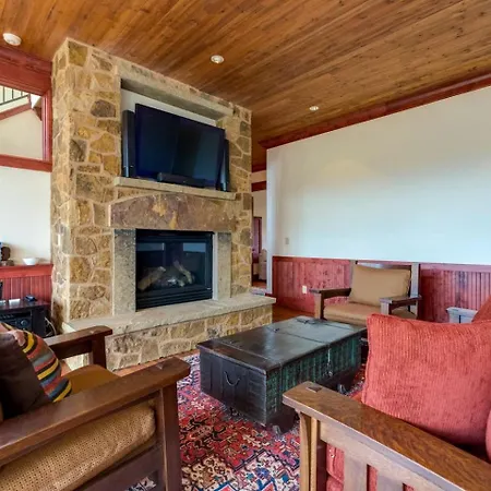 Mountain With A Private Hot Tub Ideal For A Colorado Getaway Holiday home